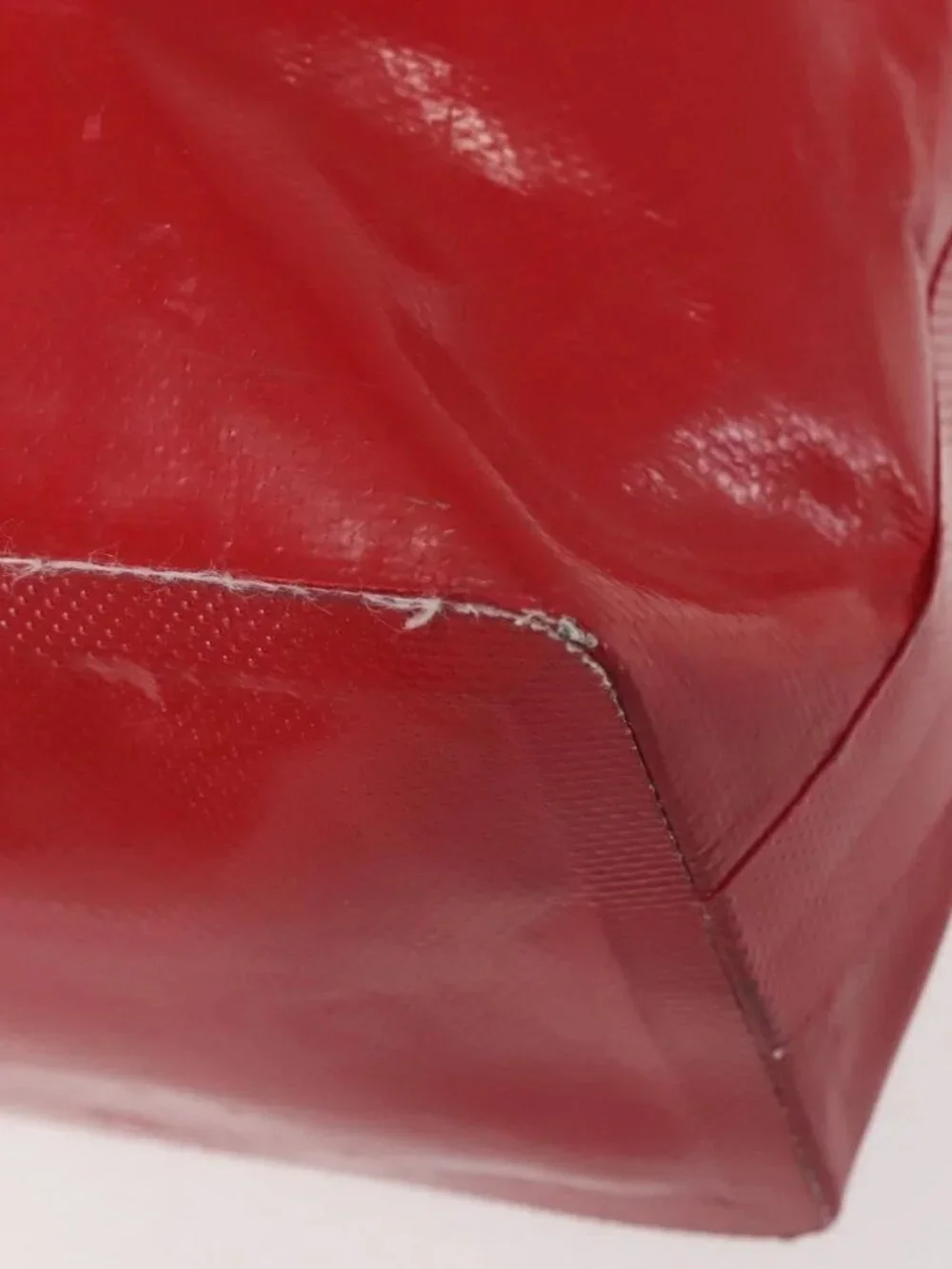 CHANEL Etanche Waterproof Tote Bag Vinyl Red CC Auth mr1520